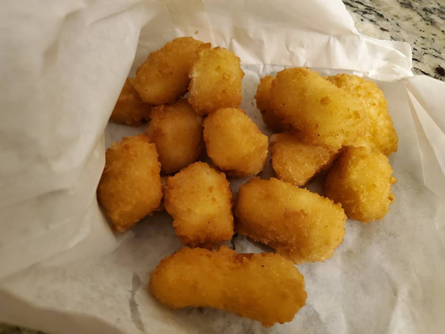 Pictured are the white cheddar nuggets from Johnny’s Beef & Gyros in Joliet. They arrived hot and delicious with a nice outer crisp.