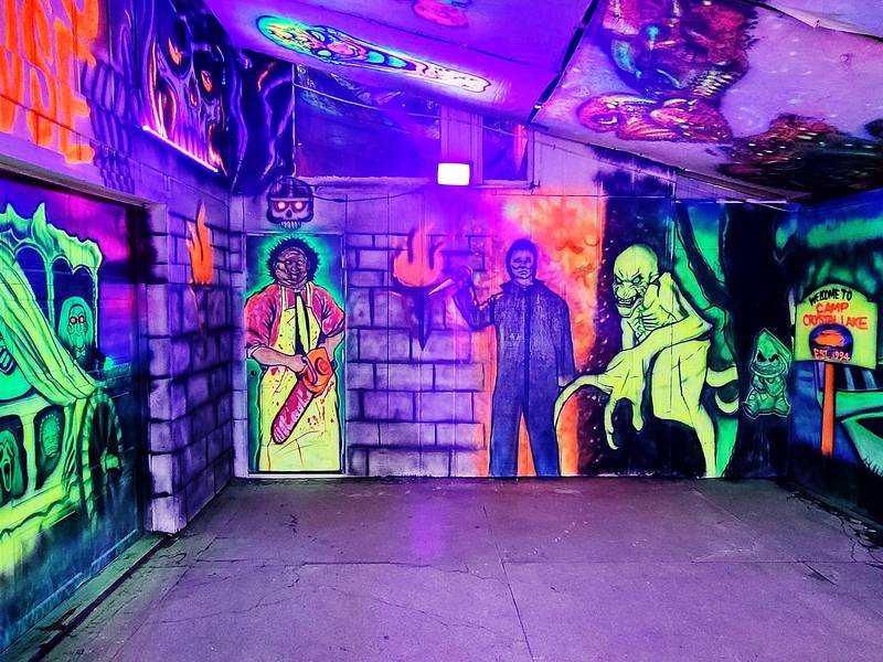 Explore haunted houses in northwest Illinois, Iowa and Wisconsin