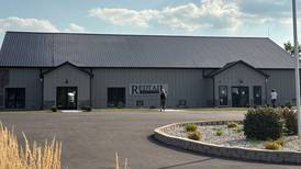 Golf simulators coming to Lakewood’s RedTail, despite worries over course costs and if it can turn profit