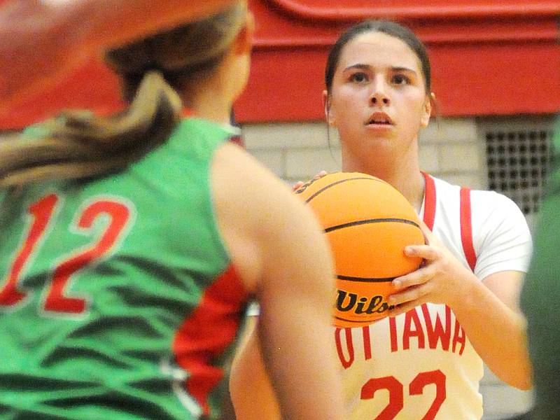 Ottawa's Marlie Orlandi rains threes against La Salle-Peru on Friday, Dec. 13, 2024, at Kingman Gym.