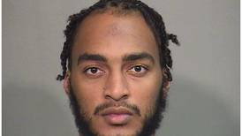 Gurnee man sentenced to 4 years for forging signature on checks
