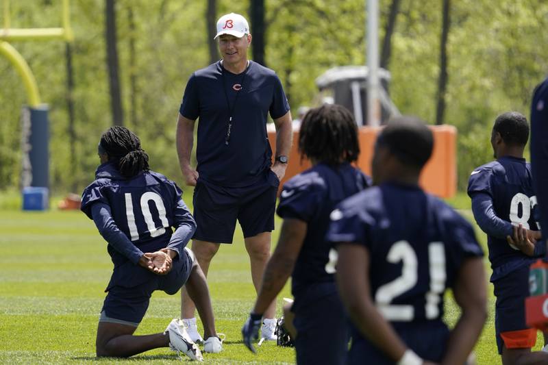Chicago Bears head coach Matt Eberflus watches during an offseason practice May 17, 2022 at Halas Hall in Lake Forest.