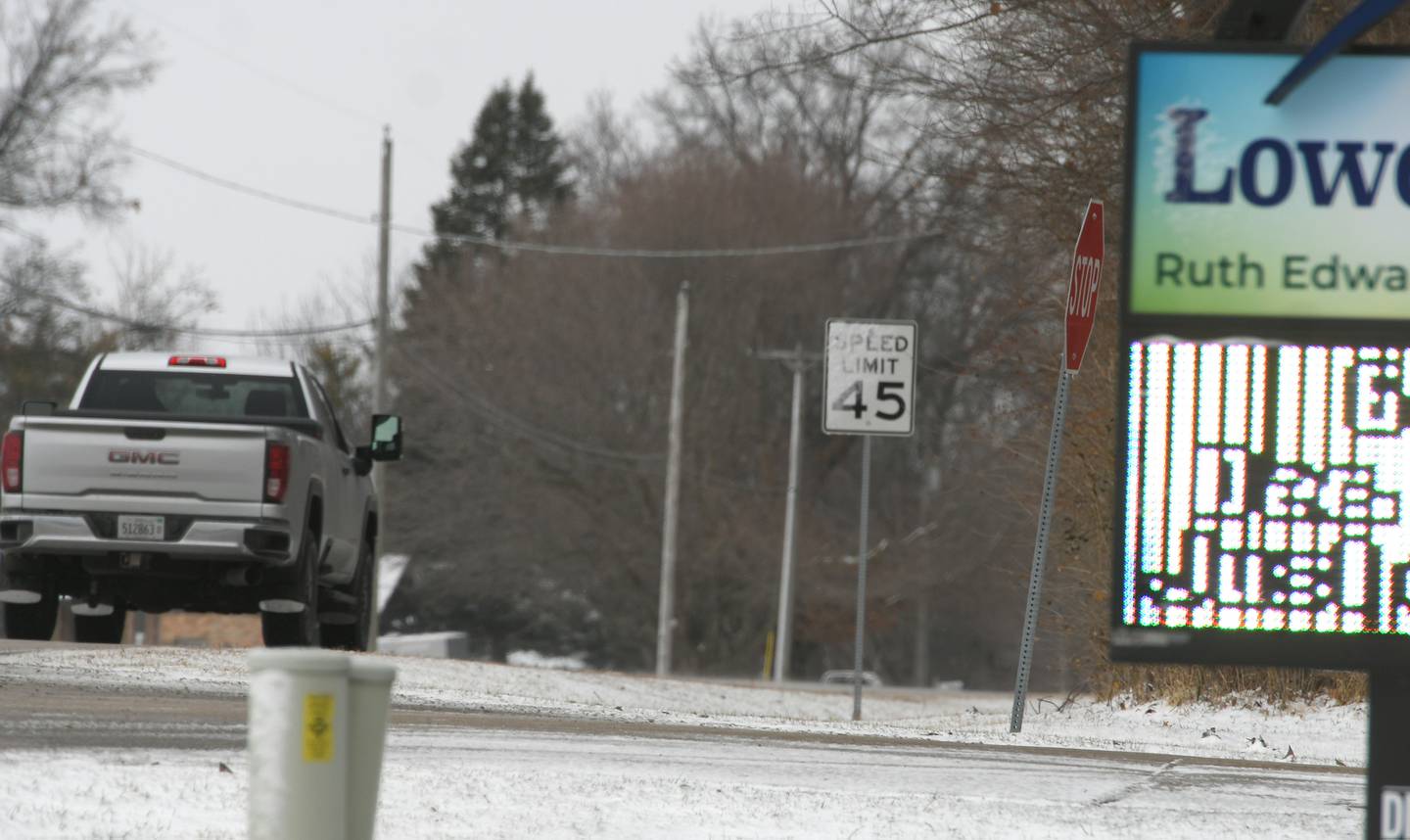 The 45 mph speed limit on Lowell Park Road extends past Lowell Park north to Pilgrim Road.