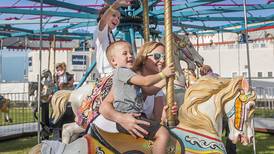 Photos: Petunia festival kicks off