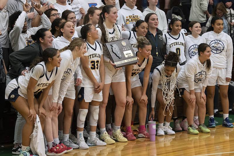 Sterling will play Washington Monday in Rochelle for a chance to go to state.