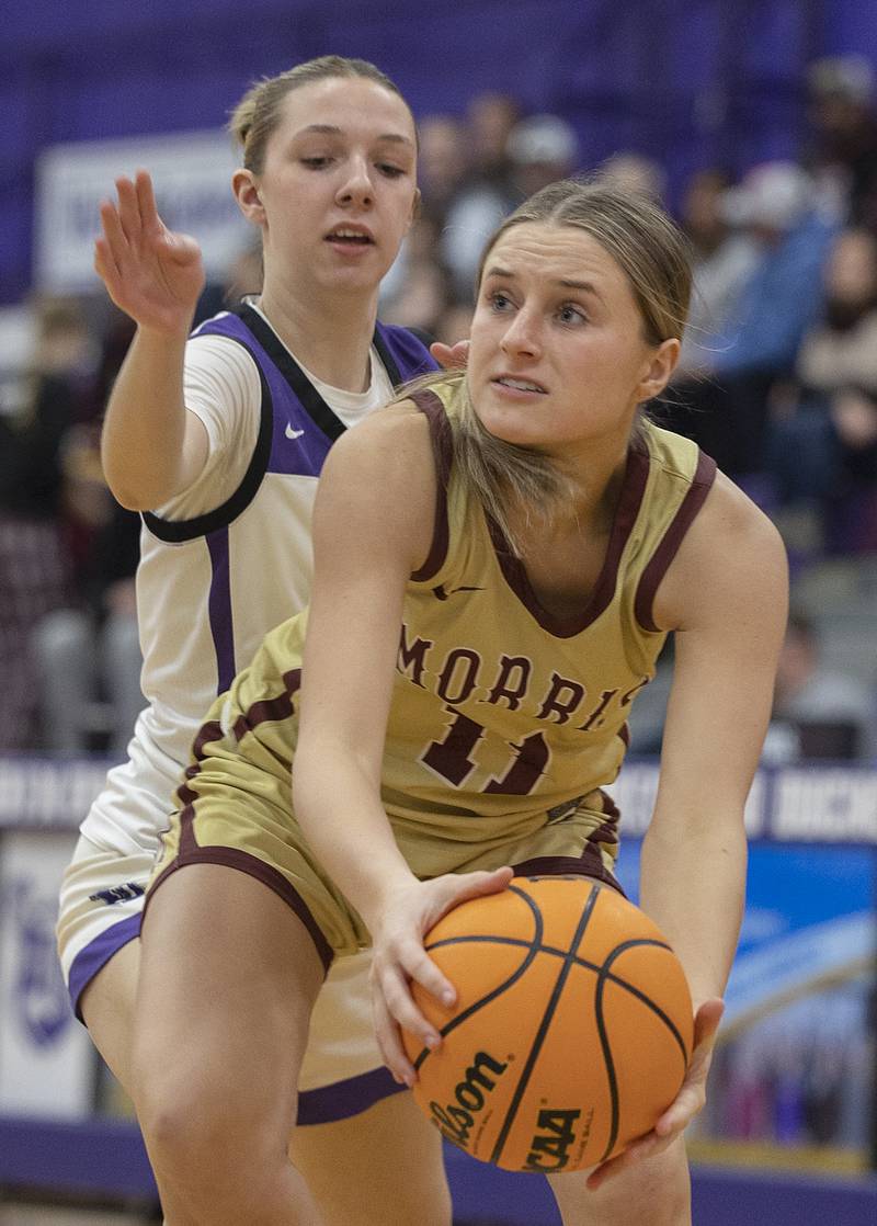 Morris’ Alyssa Jepson looks to make a play against Dixon Friday, Jan. 3, 2025, at Dixon High School.