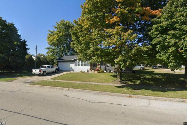 Single-family home sells for $295,000 in DeKalb