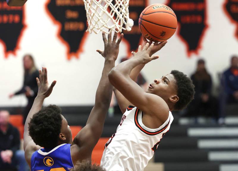 Boys basketball Billy Miller, DeKalb bench roll past Roosevelt Shaw
