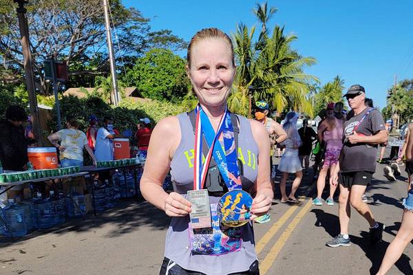 Shaw Local Radio Podcast: Talk-Line with Brandon Clark interviews local marathon runner Sandy Lightner