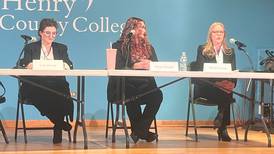 Crystal Lake School District 47 board candidates speak on staff reductions, cellphone bans at forum 