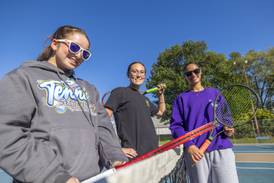 Dixon trio set for state tennis debuts