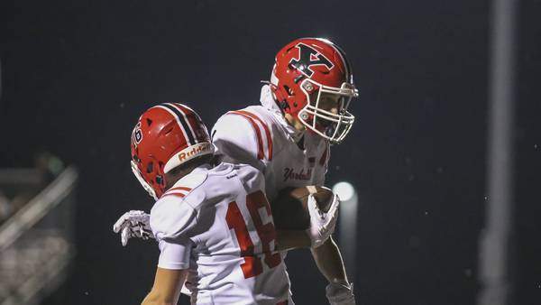 Kendall County football notebook: Yorkville set for Week 9 showdown at Bolingbrook for SPC West title