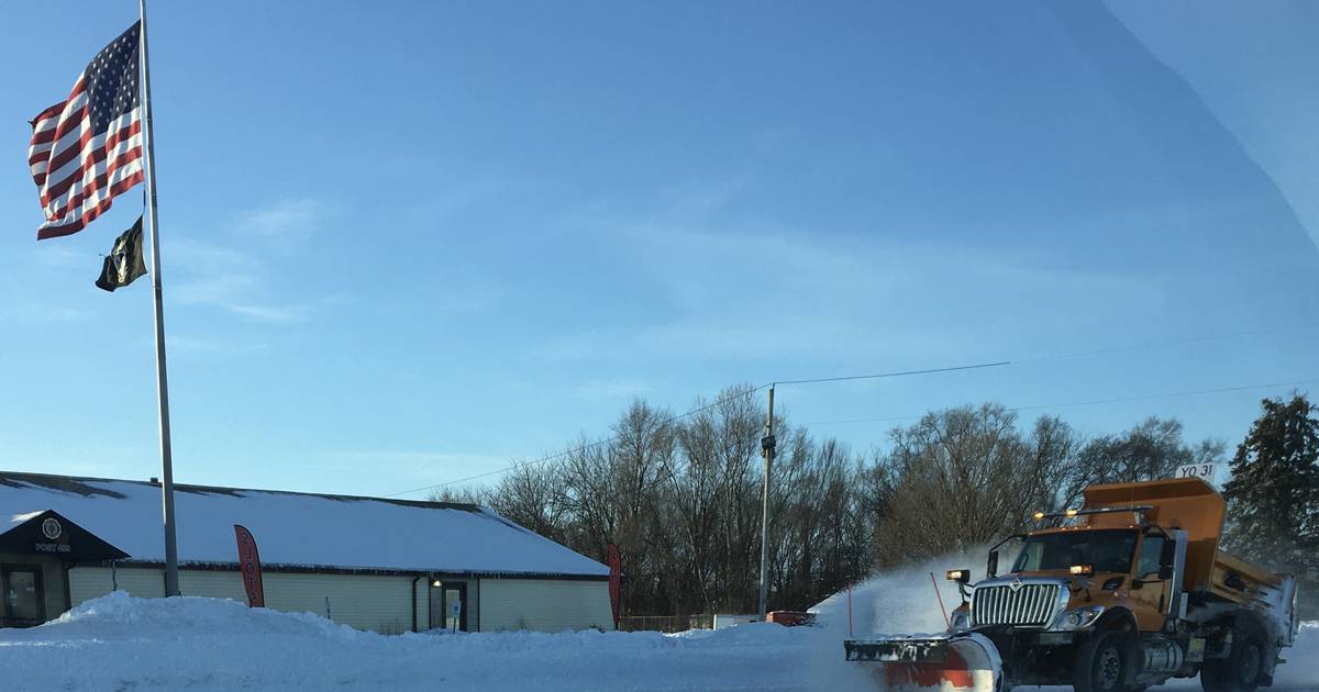 Kendall County under winter storm warning; 48 inches of snow possible