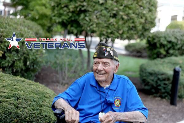 WWII veteran effortlessly recalls memories of battle, those he service with