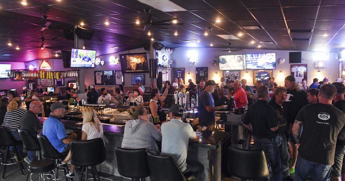 Why close the bars? Michigan cites outbreak tied to bar with 140