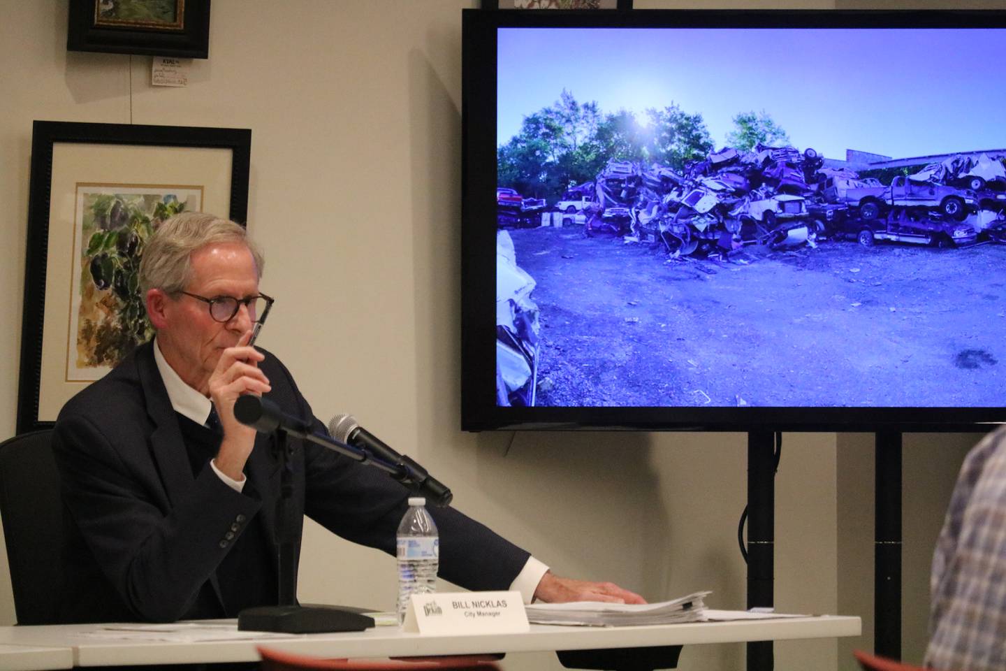 DeKalb City Manager Bill Nicklas speaks before those in attendance for the Sept. 26, 2022 meeting of the DeKalb City Council.