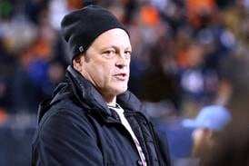 Photos: Sideline celebrity sightings at Soldier Field