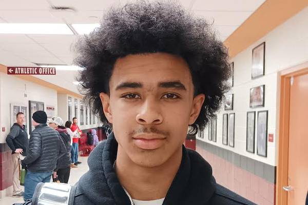 Brady Pettigrew scores 26 as Bolingbrook rolls at Oswego: Thursday’s Herald News Sports roundup