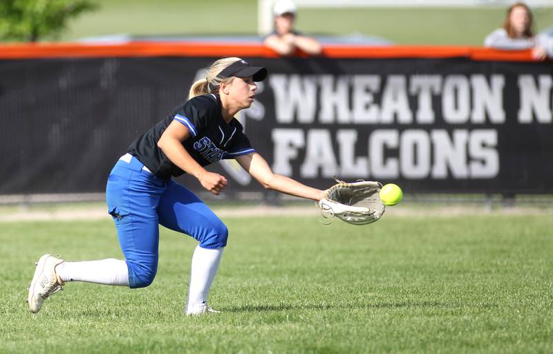 St. Charles North’s Leigh VandeHei grabs a ground ball in center field during an IHSA Class 4A St. Charles East Sectional semifinal game against Lake Park on Wednesday, June 1, 2022.