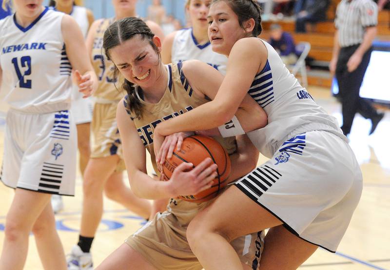 Serena's Makayla McNally battles for a rebound with Newark's Brooklyn Hatteberg during the Little Ten Girls' Basketball Tournament Championship on Friday, Jan. 20, 2023.