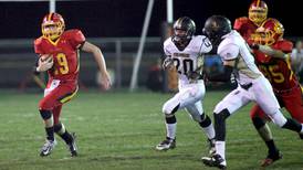 Batavia football cements outright UEC River title with win over Streamwood