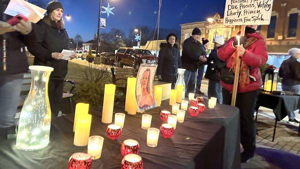 Ogle County residents turn out for candlelight vigil held for Minnesota woman killed by ICE agent