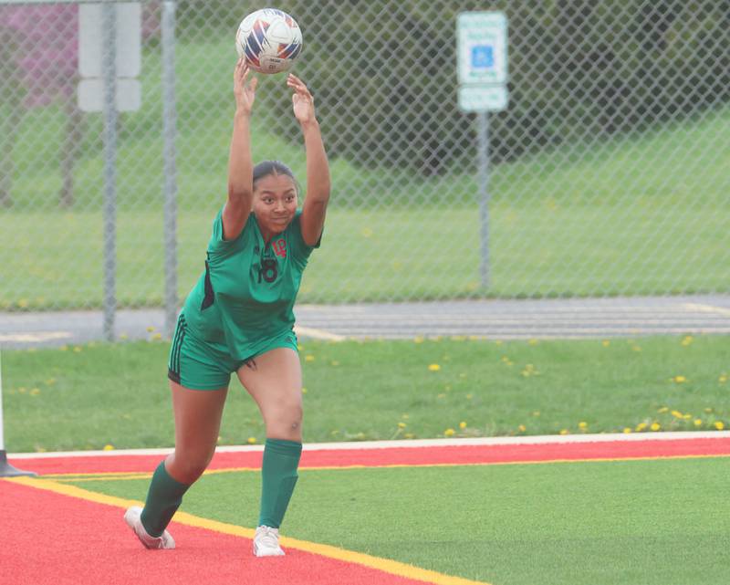 L-P's Alexandra Trinidad throws the ball in bounce against Rochelle on Wednesday, April 15, 2026 at the L-P Athletic Complex in La Salle.