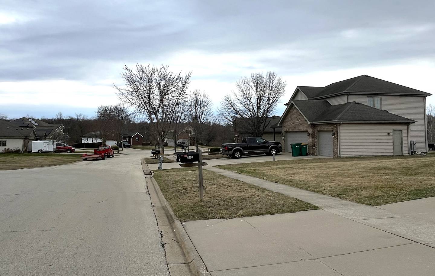 A view of the 900 block of Meadowbrook Road in Elwood seen on Thursday, March 27, 2025.