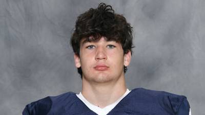 Logan Abrams makes return at fullback, Cary-Grove blows past McHenry