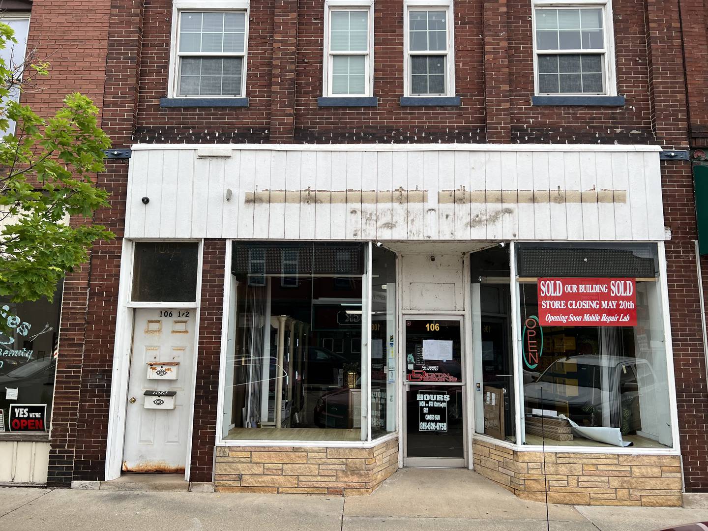 The location of Snowtronics in Rock Falls, an electronics repair and sale center at 106 West Second St, that has closed after four decades of business.