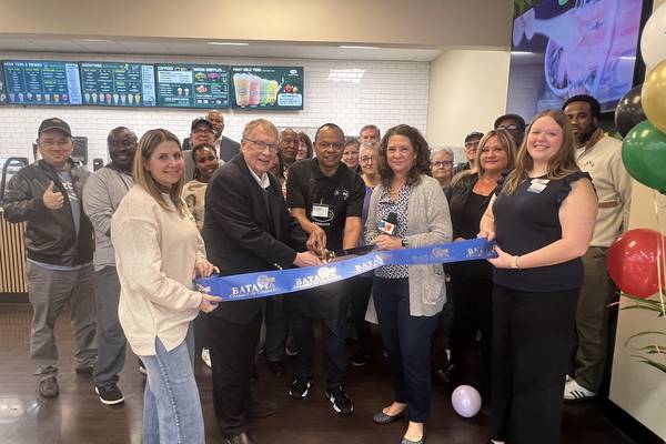 Bambū Dessert Drinks opens in Batavia 