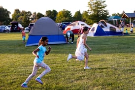 Glen Ellyn Park District hosts family campout under the stars