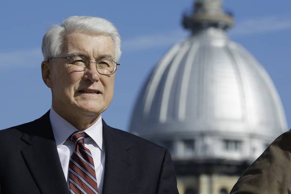 Former Illinois Governor Jim Edgar dies at age 79