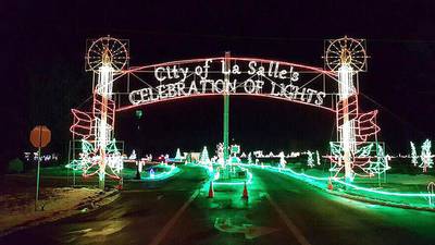 Christmas Lights Trolley Tours