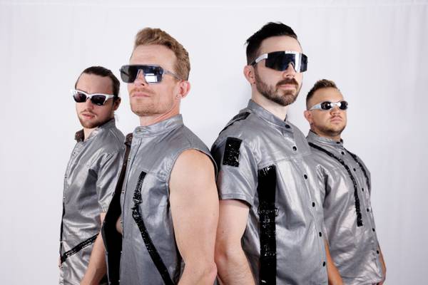 Fool House – The Ultimate 90’s Party: The Millennium Tour Friday comes to The Vixen April 10