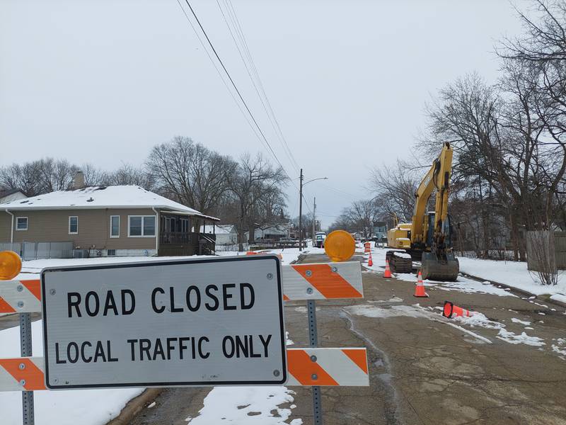 A contractor started construction repairing the sanitary sewer line on Union Street at Gumm Creek in Marseilles.