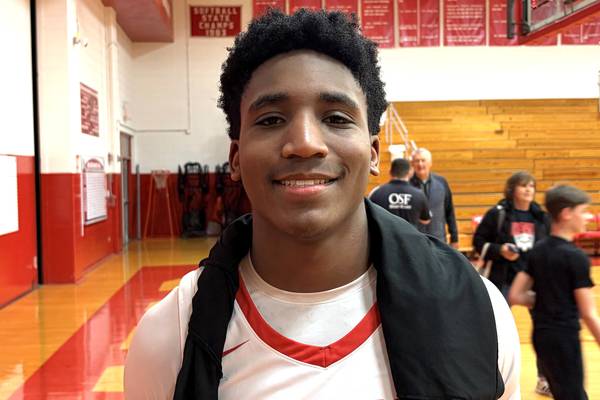 Sharonn Morton drives for lone bucket in OT, Streator survives scare from Herscher 36-34