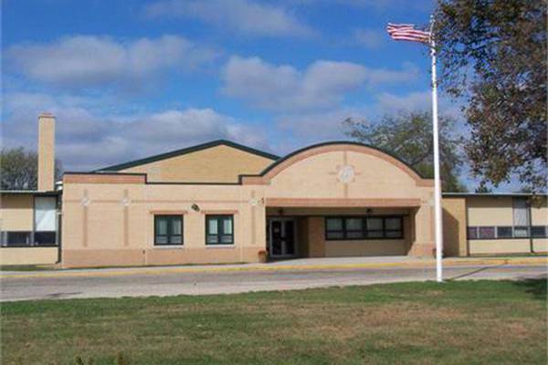 Montmorency announces 8th grade award winners, honors