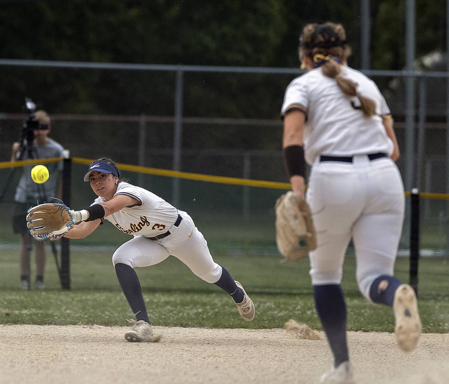 Sterling’s Lily Cantu makes a diving catch against Belvidere North Friday, May 30, 2025, in the Class 3A Regional final in Dixon.