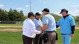 Prep notebook: Mike, Jimmy DeAngelo share father and son moment exchanging lineup cards