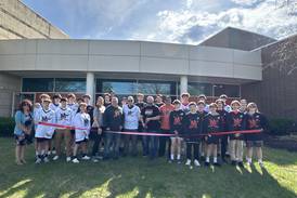 Minooka Hockey Club celebrates with Chamber ribbon cutting