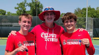 Boys Tennis: Ottawa’s Adam and Noah Gross bounce back to claim 1A sectional title
