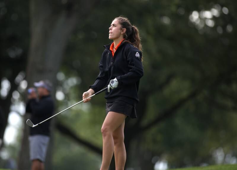 Wheaton Warrenville South’s Sophia Knasel tees off on the 10th hole during the Class 2A Glenbard North Regional girls golf meet at Bloomingdale Golf Club on Thursday, Sept. 28, 2023.