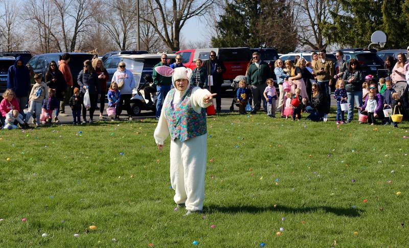 The Easter Bunny (Cheryl Lee) tells kids that the Elburn Lions Easter Egg Hunt is about start on Saturday, April 12, 2025 in Elburn.