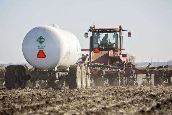 Fertilizer prices jump ahead of planting season, squeezing Illinois farmers
