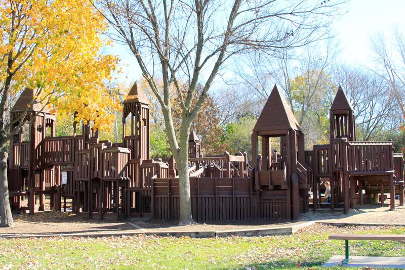 Christmas came early this week for the Village of Antioch as the Illinois Department of Natural Resources awarded the community a $600,000 grant for the renovation of Centennial Park.