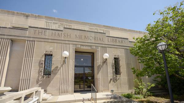 DeKalb library’s ESL classes begin Sept. 2