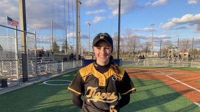 Softball: Shelby Fraser’s clutch at-bat lifts Joliet West over Lincoln-Way Central in 8th inning