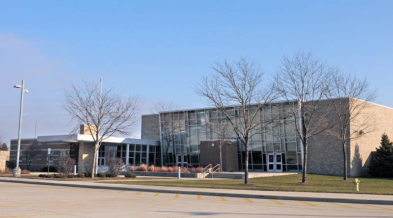 Ottawa police were at Central Intermediate School on Monday morning to clear and secure the building, after a swatting threat was made at many schools across Illinois.