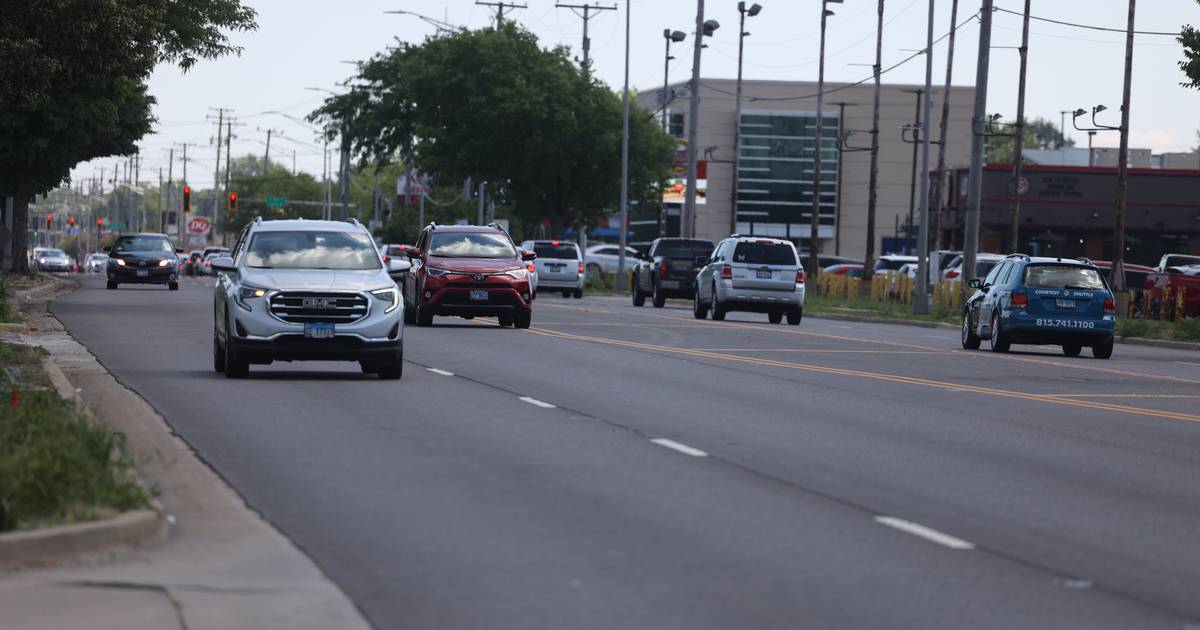 Joliet medical constructing deliberate at former Ford dealership website – Shaw Native